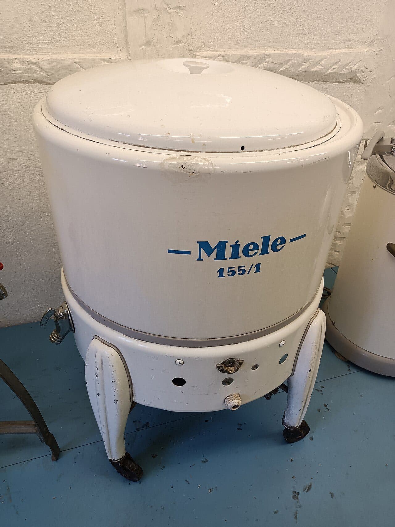 Whirlpool Fridge — photo 2 of 2