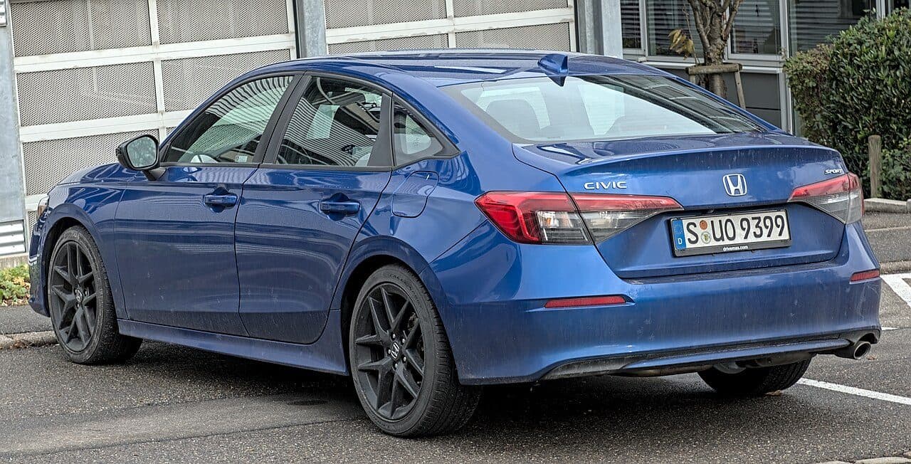 2012 Honda Civic — photo 2 of 3