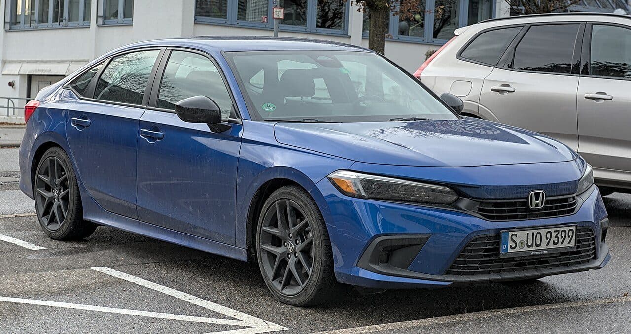 2012 Honda Civic — photo 3 of 3