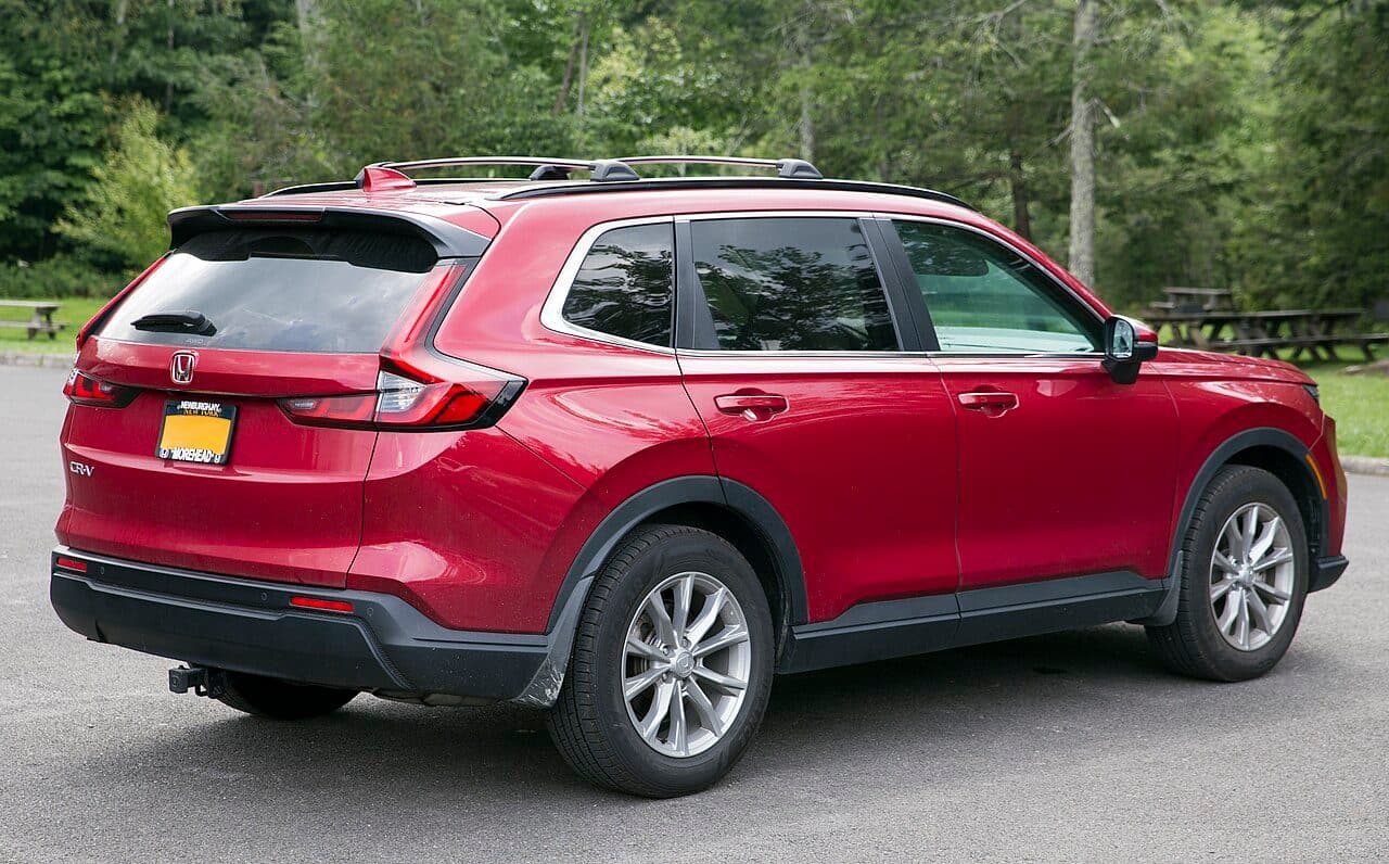 2017 Honda CR-V — photo 1 of 2